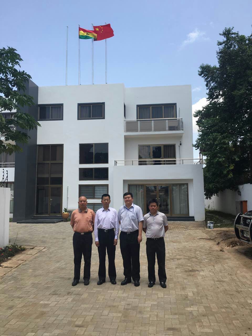 1506521198105884.jpg f41ef908-db7a-413d-870f-2e72aa61be17.jpg