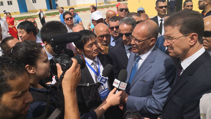 1528436044721984.jpg 阿糧倉(cāng)項(xiàng)目康斯坦丁地塊舉行揭牌剪彩儀式 (2).jpg