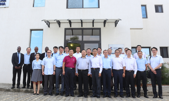 1531897596944213.jpg 劉振亞到訪中國電建中西非區(qū)域總部.jpg