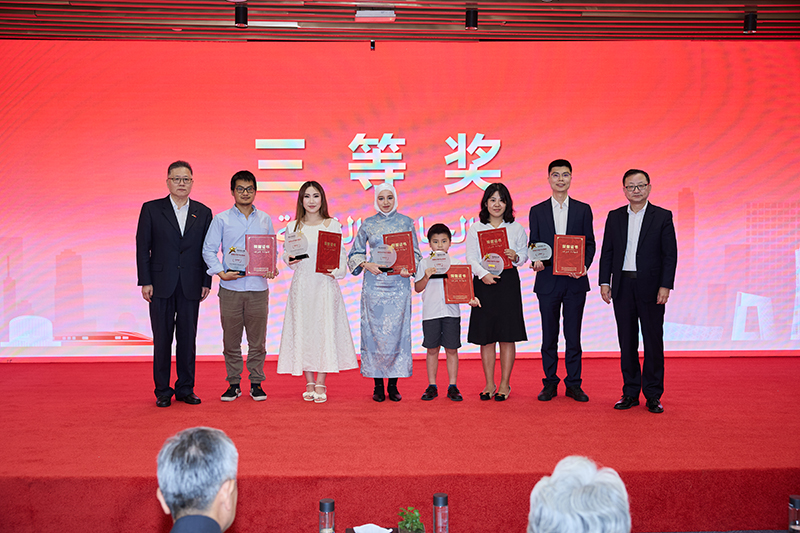 三等獎獲得者合照.jpg