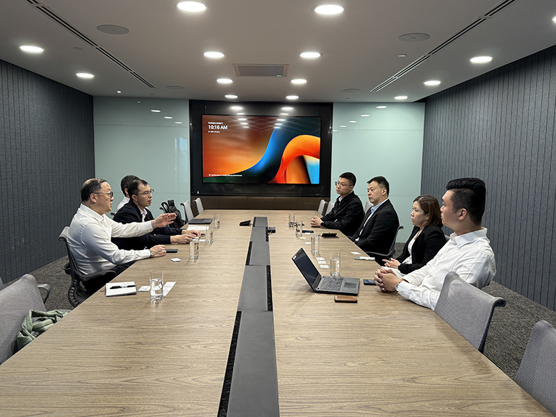 圖片2 與吉寶會談.jpg