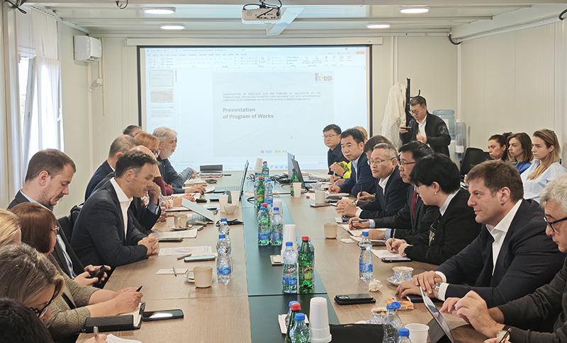 06 拜會塞爾維亞財(cái)長.jpg