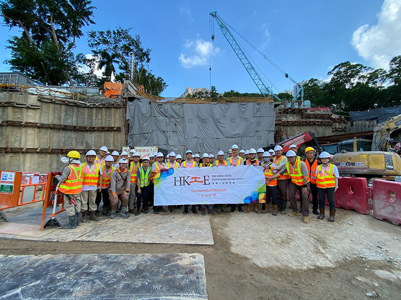 1. 考察團(tuán)隊合照.png